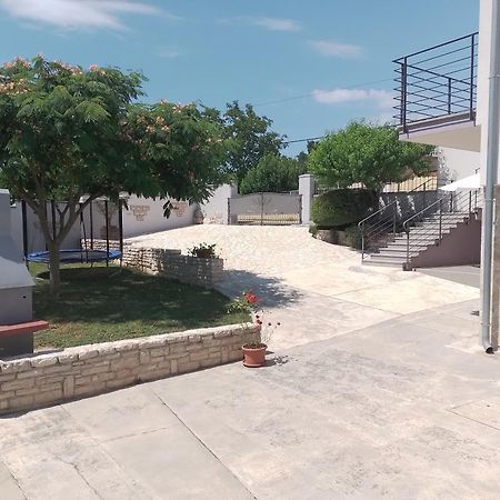 Village Heaven Bokordici ภายนอก รูปภาพ